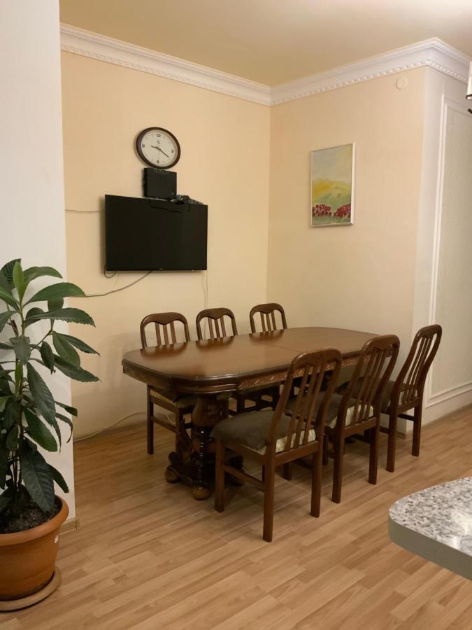 Rest House Jermuk Apartment *